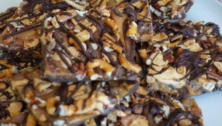 Caramel Apple Chocolate Bark