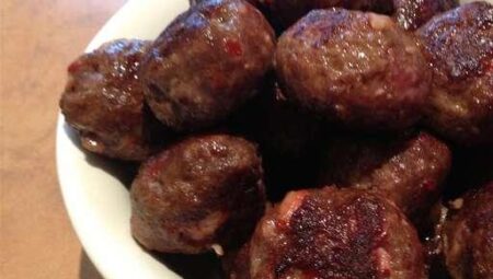 Gehakt Ballen (Dutch Meatballs)