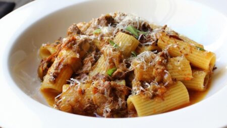 Rigatoni alla Genovese