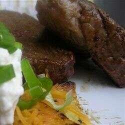 Easy Barbeque Beef Tenderloin Steak