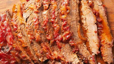 Simply the Easiest Beef Brisket