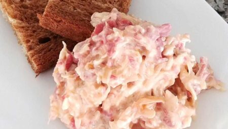 Slow Cooker Reuben Dip