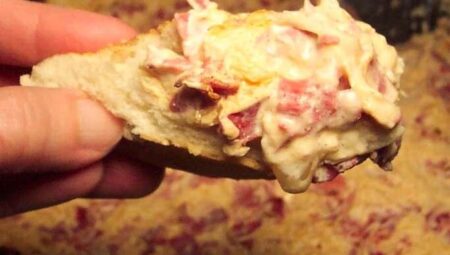 Corned Beef and Swiss Dip