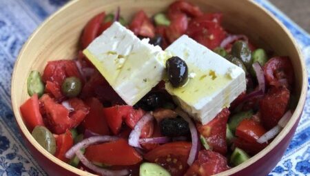 Greek Horiatiki Salad