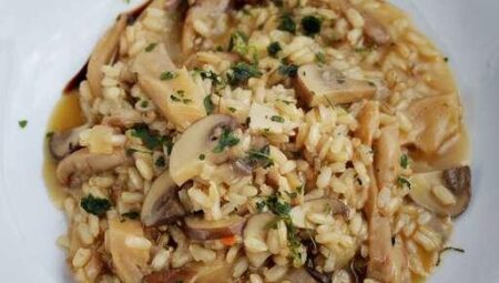 Instant Pot Brown Rice and Mushroom Risotto (Vegan and Gluten-Free)