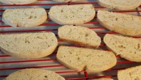 Crunchy Almond Biscotti