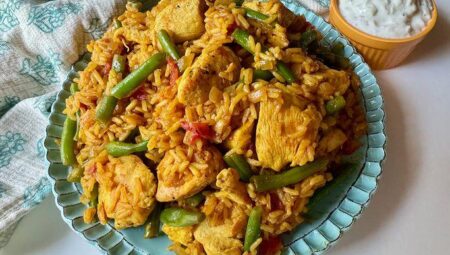 One Pot Turmeric Chicken and Rice