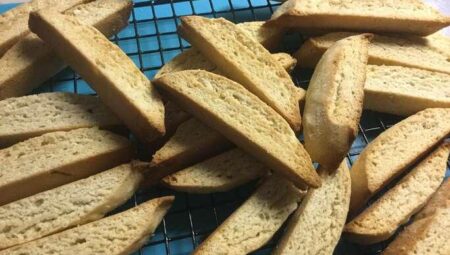 Anisette Biscotti