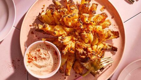 Air Fryer Blooming Onion