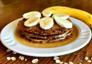 Oatmeal-Banana Pancakes